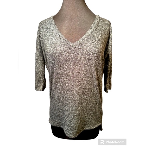 Express size small high low V-neck soft lightweight sweater - Picture 1 of 8